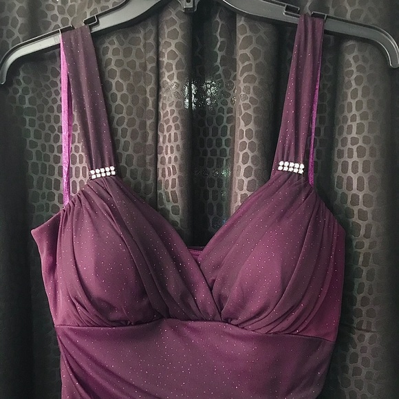 Dark Purple Full Length Homecoming/Prom Dress - Picture 1 of 6